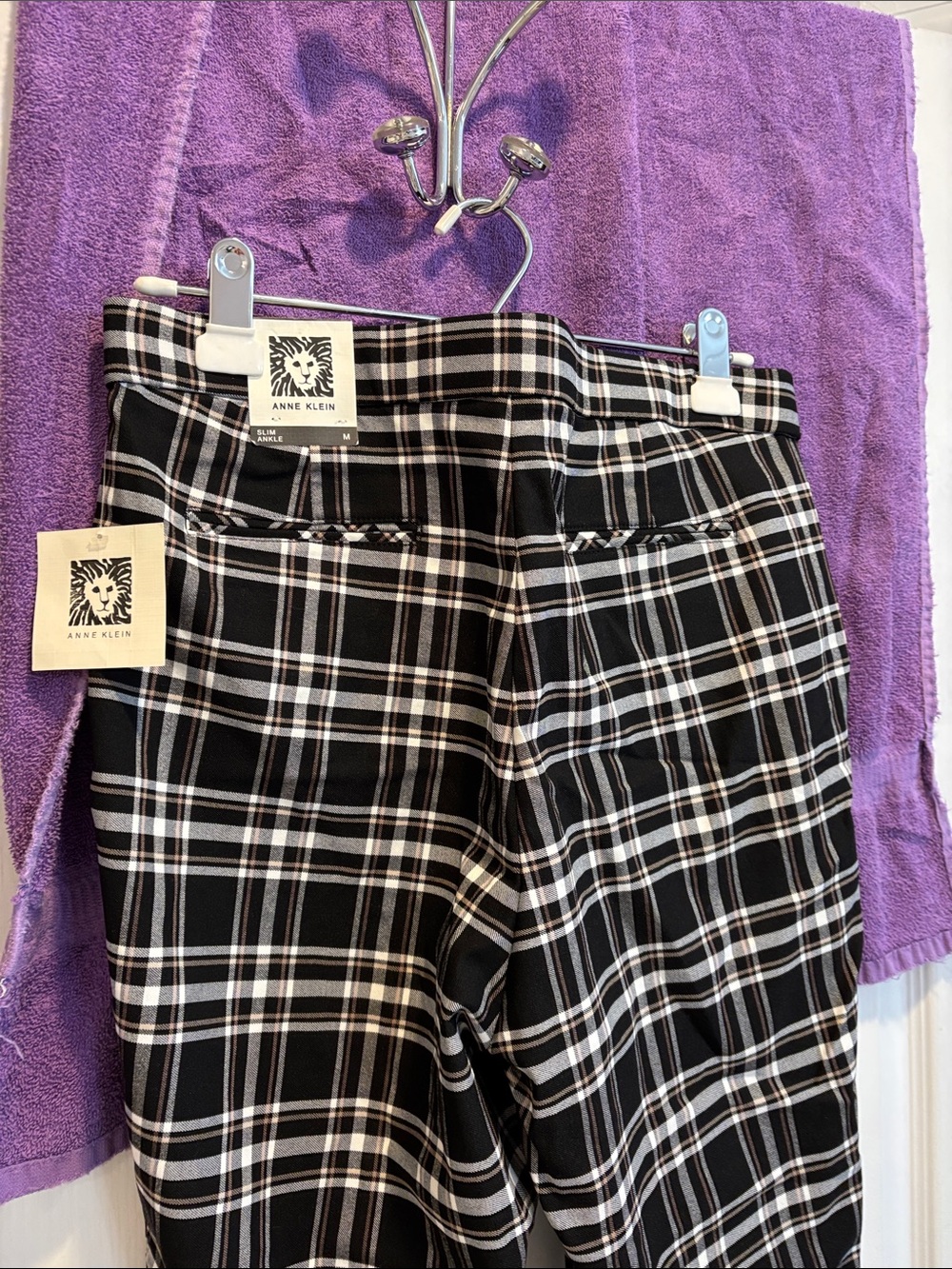 NWT Anne Klein Black & White Plaid Skinny Pants - Picture 5 of 8